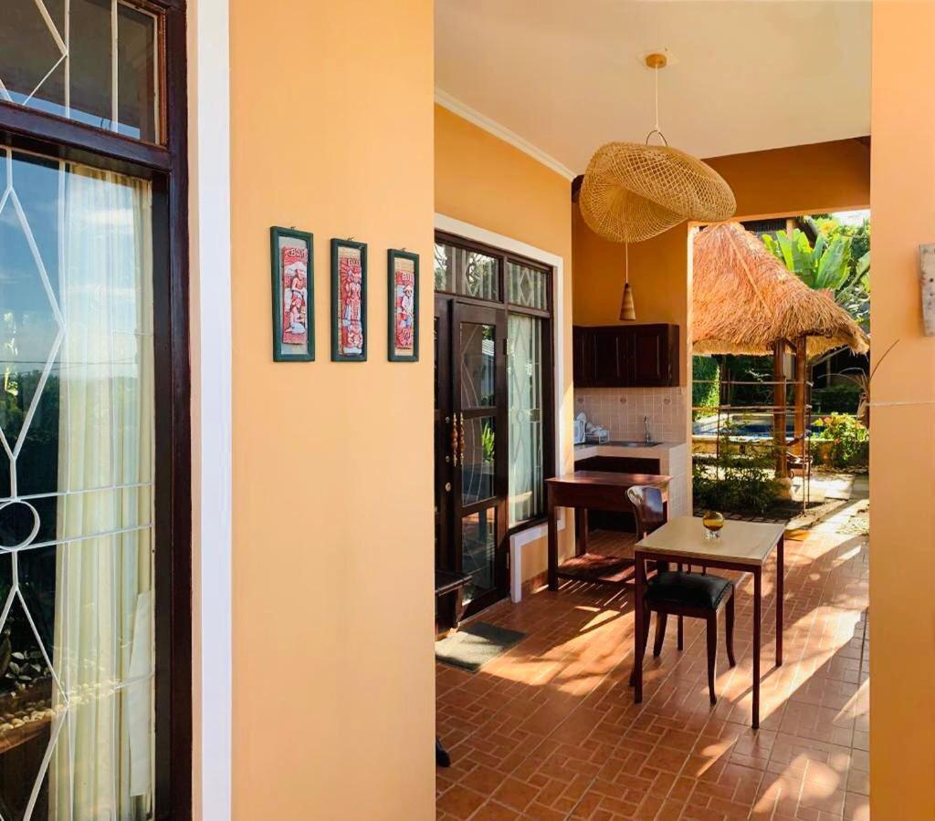 Giri'S Villa Jimbaran Ungasan Εξωτερικό φωτογραφία